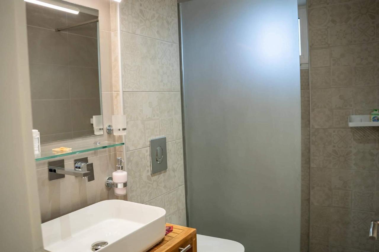2 Bedroom Apartment Lambisea Kos Town Exterior photo
